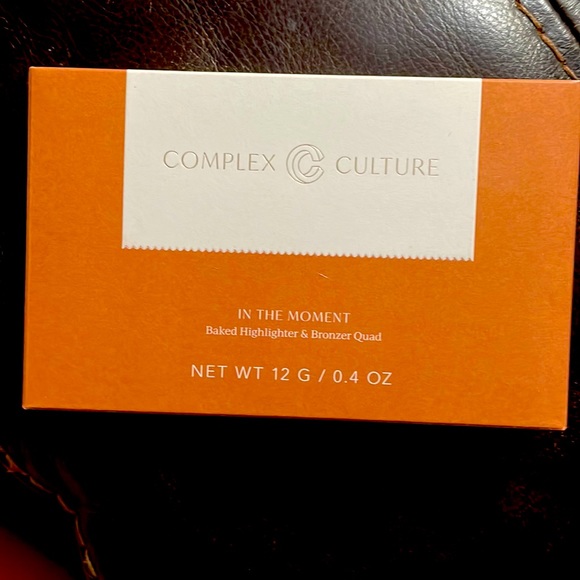 Complex Culture Makeup Complex Culture Beauty Baked Highlighter